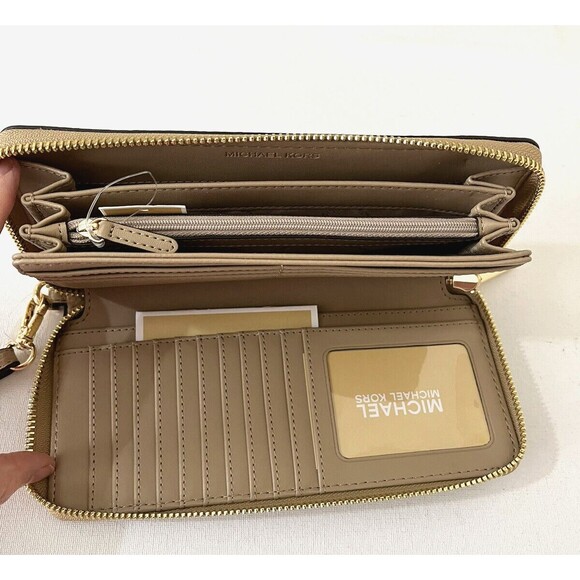 New Michael Kors Jet Set Large Travel Continental Wallet Leather Camel - Picture 4 of 4